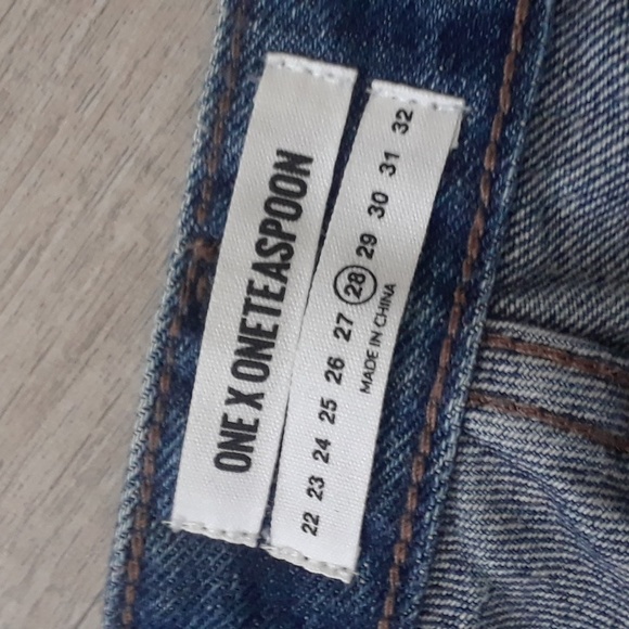 ONE TEASPOON..PAINTED FREEBIRDS..SIZE 28/27... - Picture 5 of 9